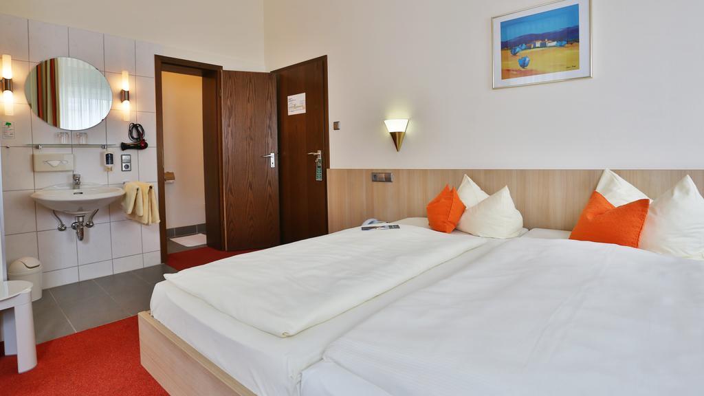 City Partner Hotel Berliner Hof Карлсруэ Экстерьер фото